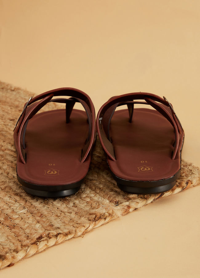 Dhoti discount matching slippers